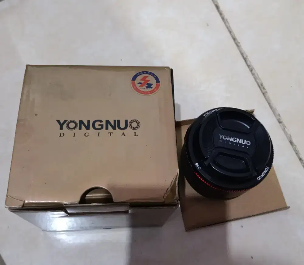 lensa fix 1/8 yongnuo