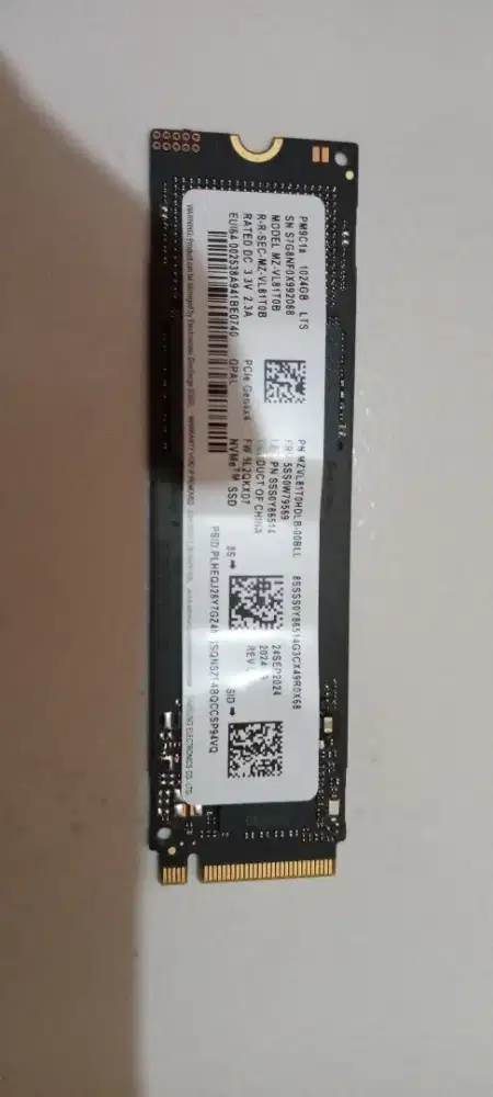 SSD NVMe 1TB Merek SAMSUNG