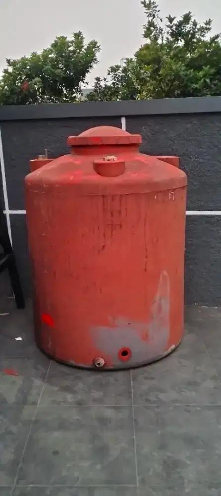 Toren air 1000 liter
