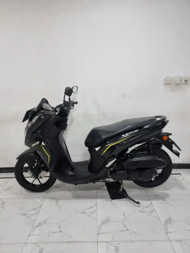 Yamaha Lexi LX 155 LED Fi 2026 bln 2 Mulus sperti baru