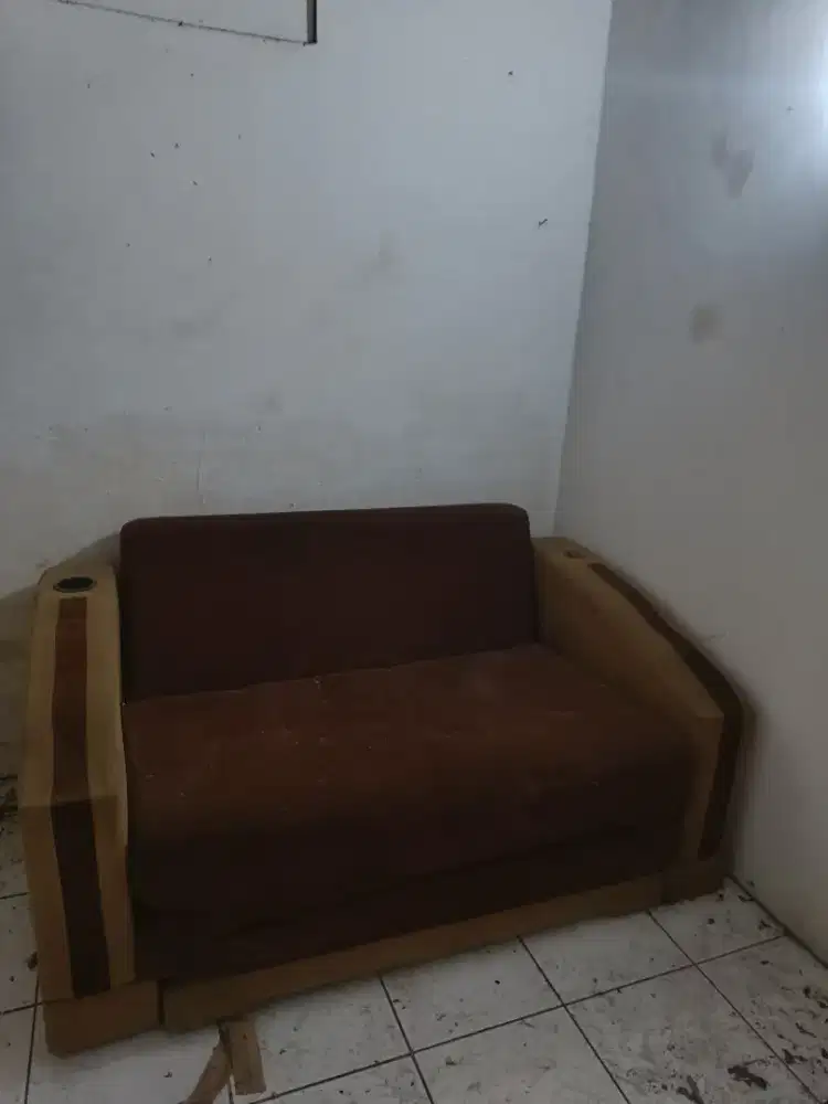 Sofa bisa buat tiduran