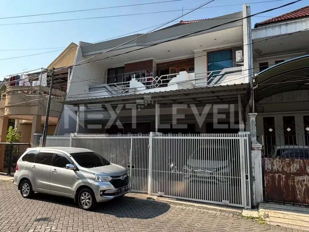 Dijual Rumah Strategis di Tanjung Sari Surabaya