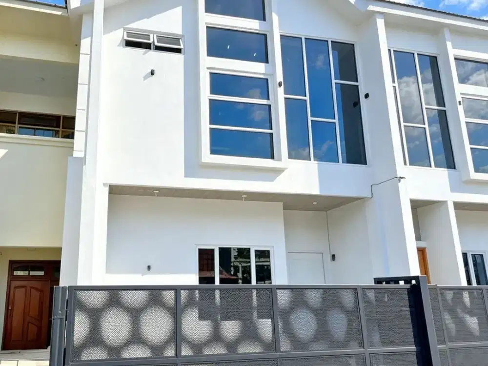 Rumah Baru 1 Tahun di Taman Malaka Selatan – Pondok Kelapa | Siap Huni & SHM