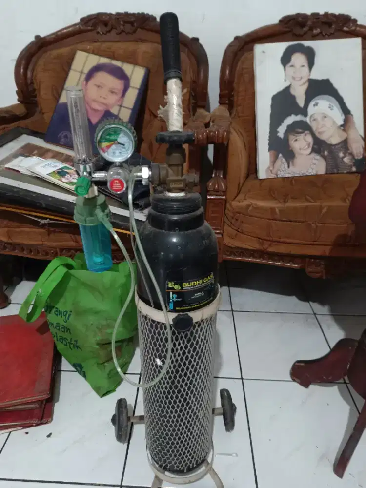 Tabung oksigen second