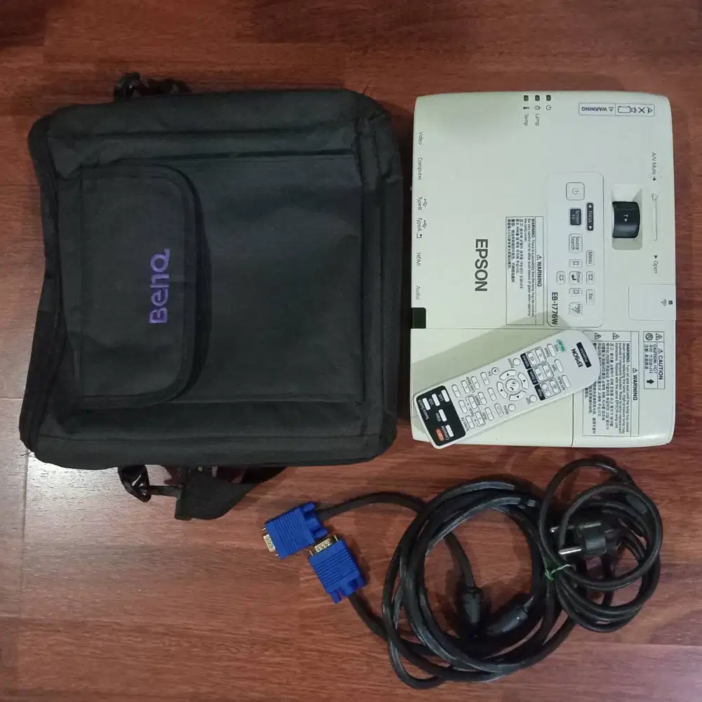 PROYEKTOR EPSON EB 1776W HDMI 3000 LUMENS (SECOND BERKUALITAS)