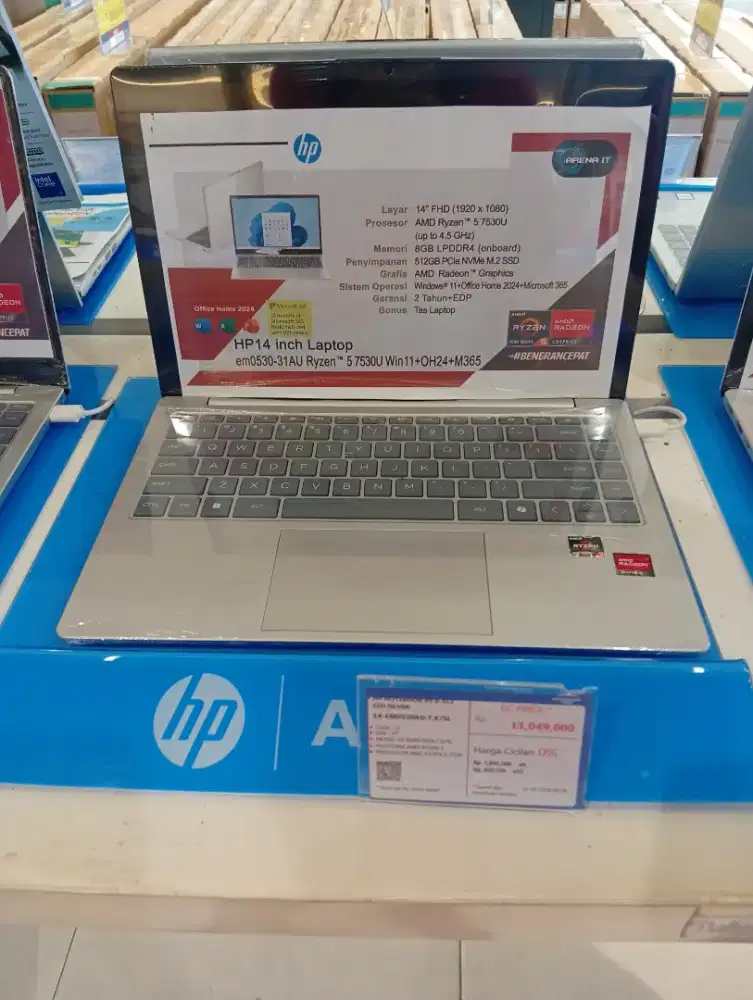 HP Notebook R5 8-512SSD