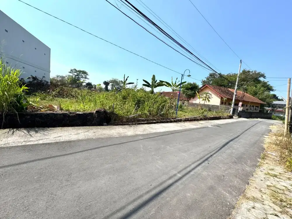 Tepi Jalan Aspal Lebar, SHM Ready Siap Bangun
