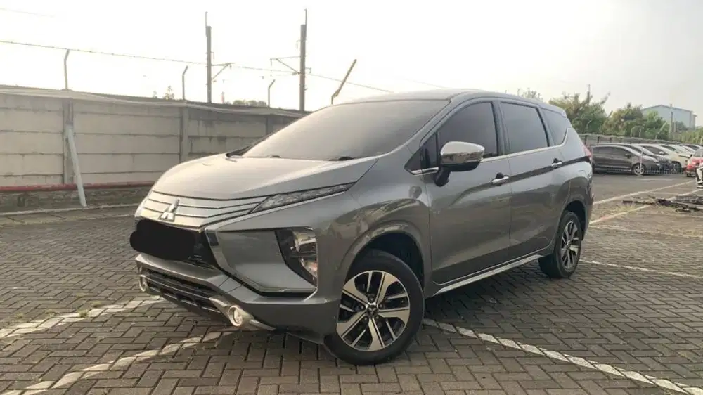 Dijual Santai: Mitsubishi Xpander 1.5 Ultimate AT 2018 Abu (Pemakaian