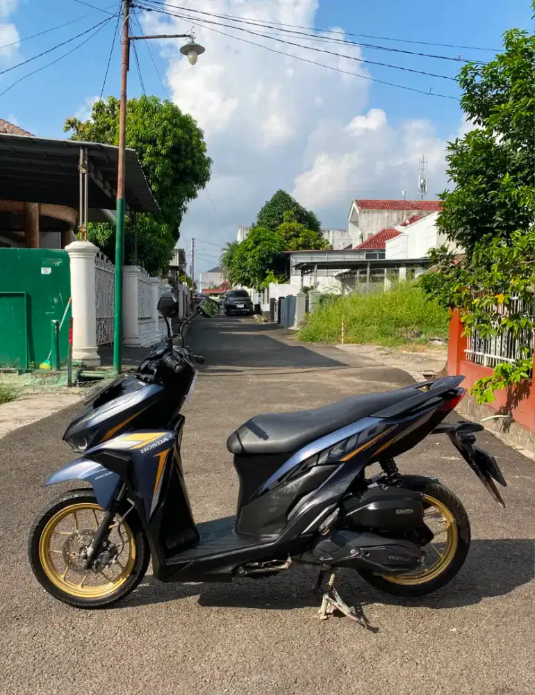 HONDA VARIO 125 CBS ISS 2022 LOW KM MESIN ALUS BRINGG