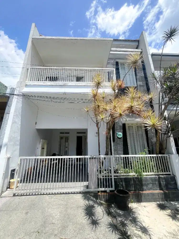 Jual Cepat Rumah Villa 2 Lantai, Turun Harga !! Siapa Cepat dia dapat