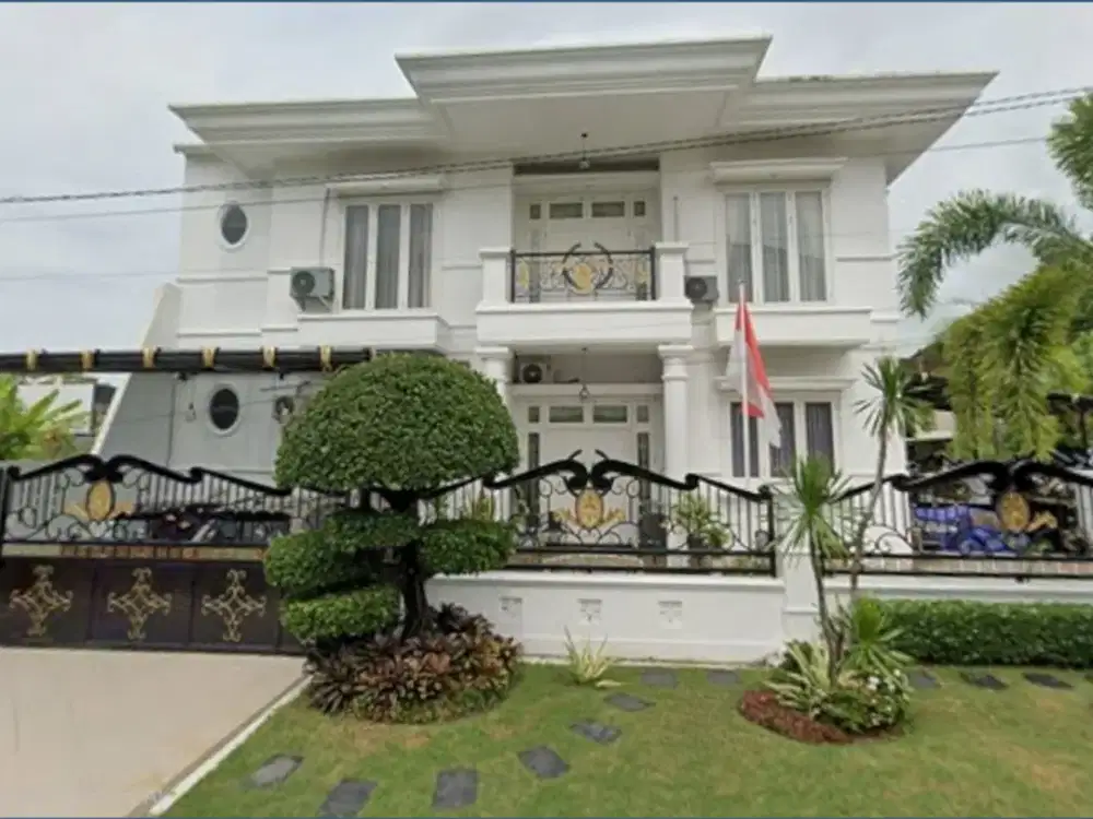 RUMAH CANTIK DI BALIKPAPAN BARU BB ADA KOLAM RENANG POSISI HOOK – HM