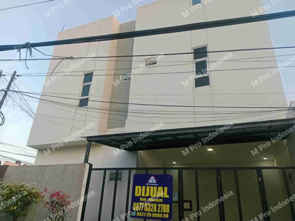 Rumah New minimalis 2 lantai di Tebet, Jalan 2 mobil