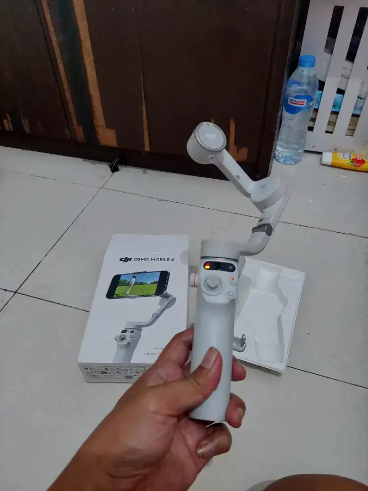 Dji osmo mobile 6 sembar