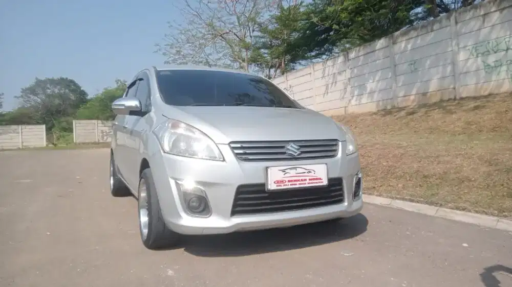 Suzuki Ertiga GX AT