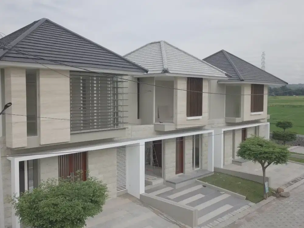 Rumah Modern di Cirebon, Fasilitas Kolam Renang, Harga Terbaik