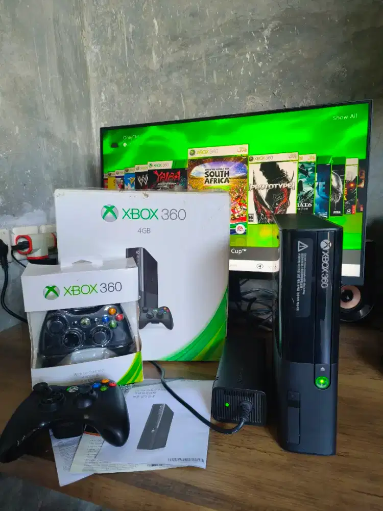 XBOX 360 SLIM E 1000GB FULL GAME