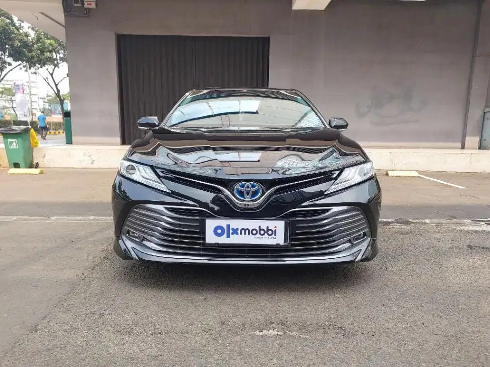 LOW DP Toyota Camry 2.5 Hybrid-AT 2021 PAJ