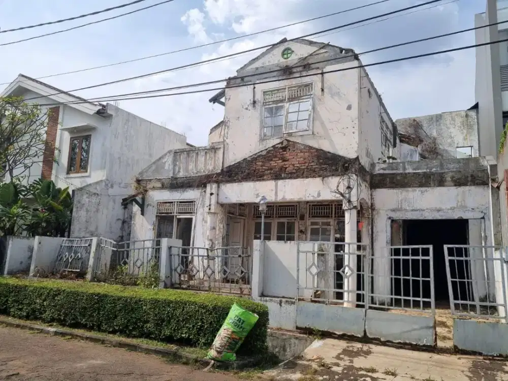 Di Jual Rumah Lama Hitung Tanah di Maleo Sektor 9