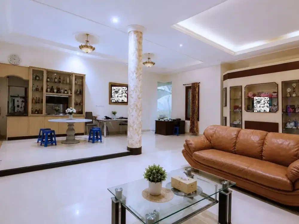 Rumah Hook Kavling Polri Jelambar Butuh Duit