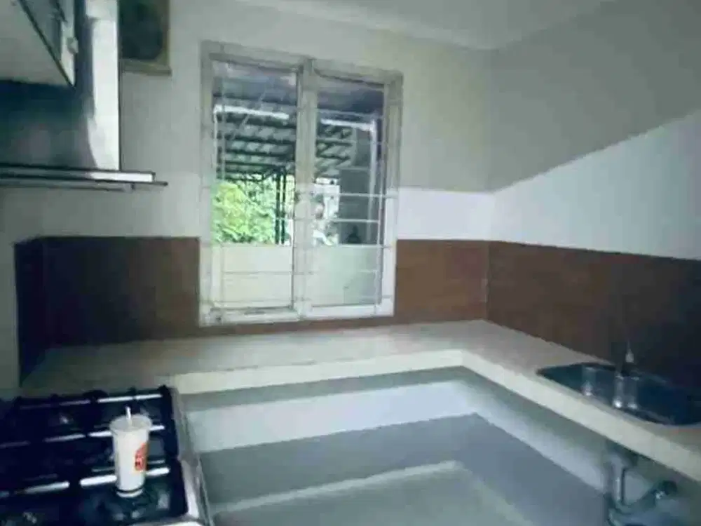 DIJUAL CEPAT RUMAH SIAP HUNI LIPPO CIKARANG CLUSTER GREENWOOD

LT: 200m (10x20)
LB: 220m
Listrik: 4400 watt
Kamar tidur: 3+1
Kamar mandi: 2+1
Carport 1 mobil