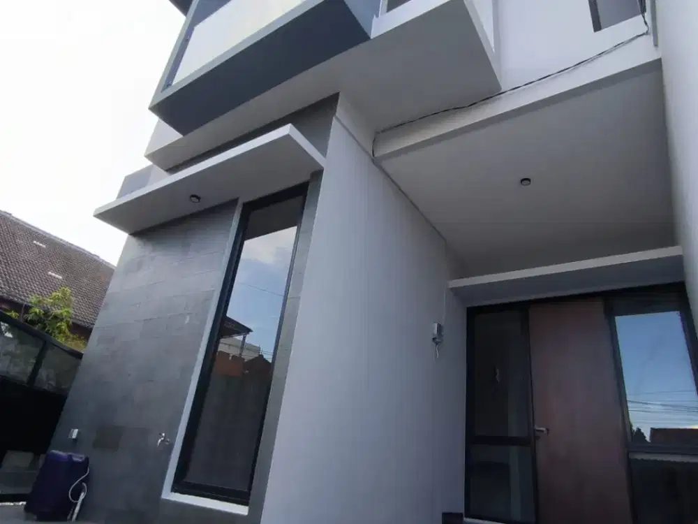 Dijual Rumah Baru di Taman Pondok Indah, dekat Wiyung, Citraland dan Tol Gunungsari