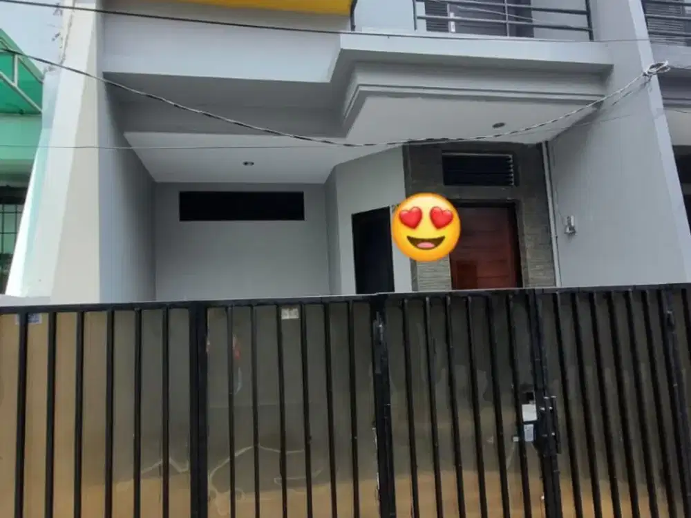 Rumah Minimalis 2 Setengah Lantai Tanjung Duren Dekat KFC