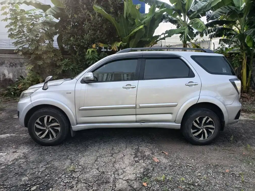 Dijual Mobil Rush & Avanza