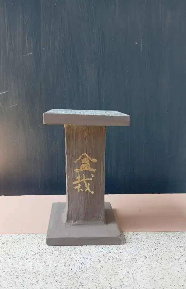 Pilar /tatakan dudukan bonsai mini