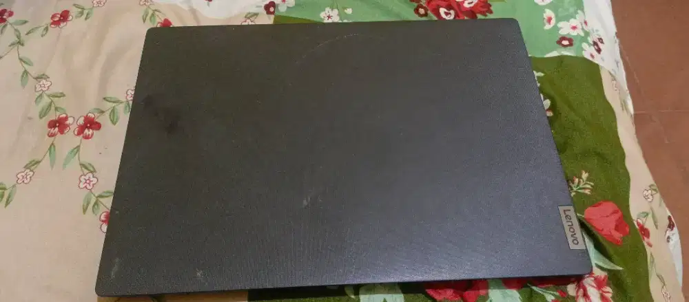 Di jual laptop Lenovo Ideapad slim 3