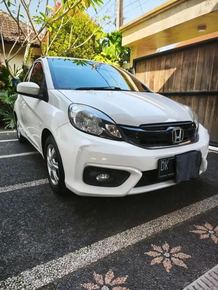 Honda Brio Satya (2017)