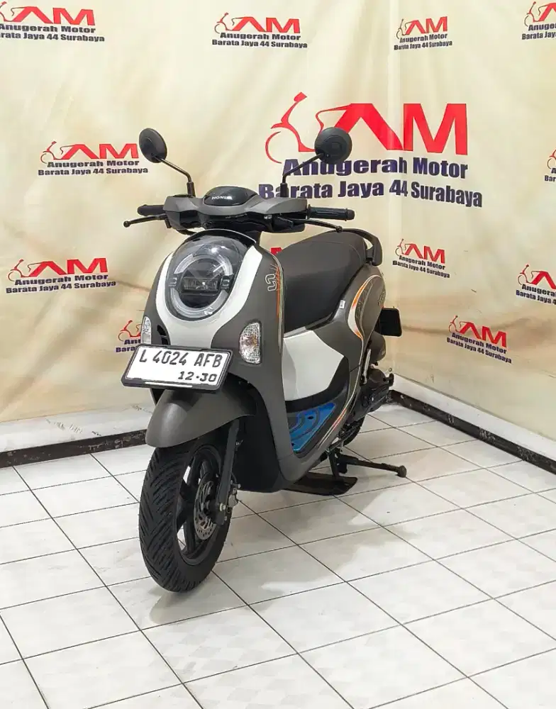 Istimewa Km 93 Honda Scoopy fashion Brown Tahun 2024