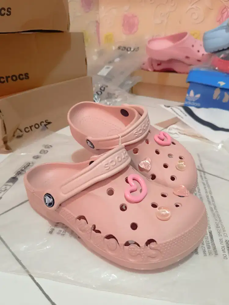 Crocs reject cutting sz 37