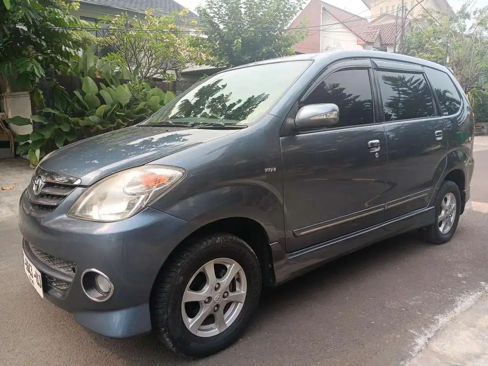 Toyota Avanza 2011 Bensin