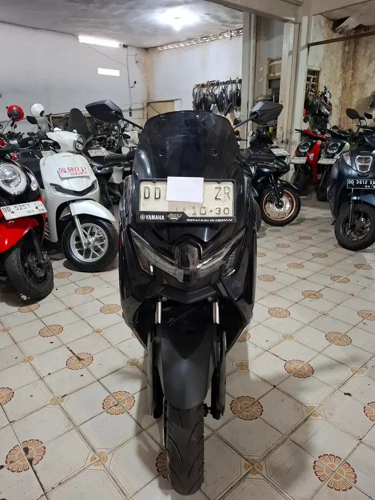 Yamaha Namx Neo 2025 hitam