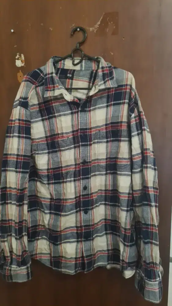 Preloved Flanel Uniqlo Ori