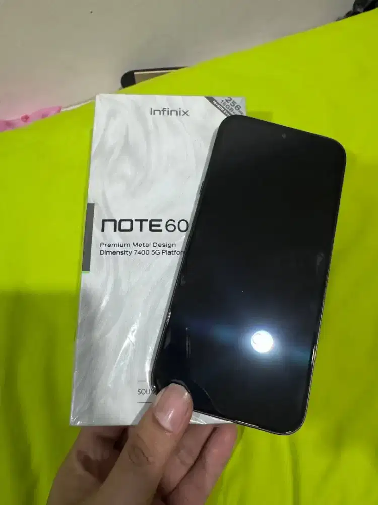 INFINIX NOTE 60 BASIC 8/256 Bergaransi