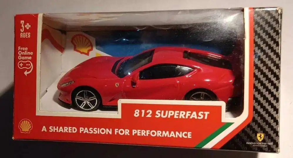 DieCast - Ferrari 812 Superfast