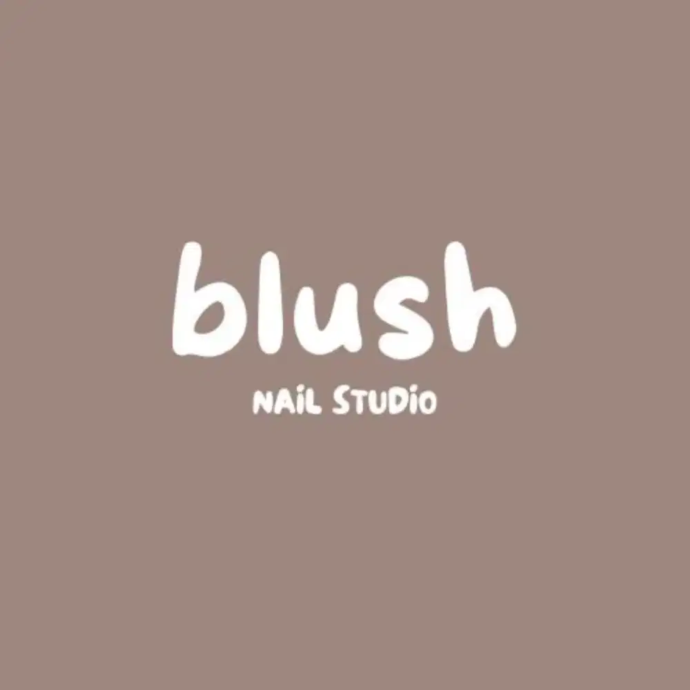Open loker therapis nail art dan menipedi