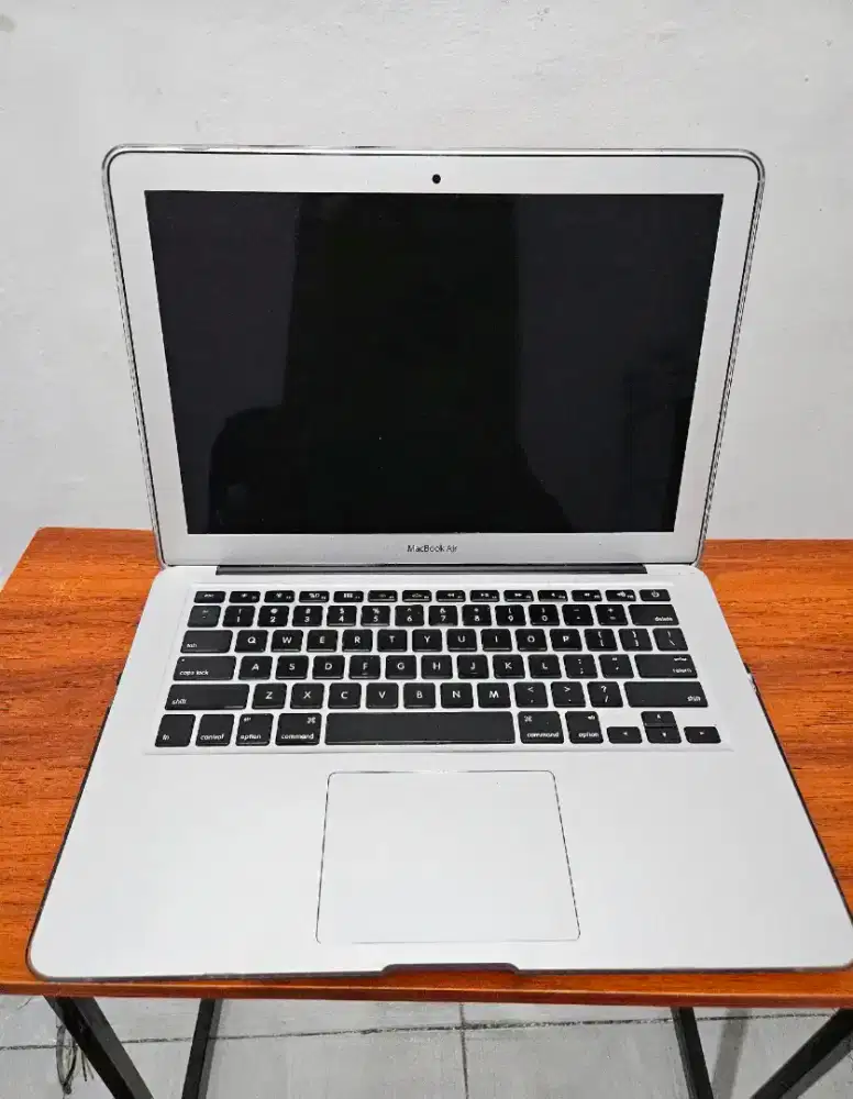 MacBook Air (13-inci, 2017)