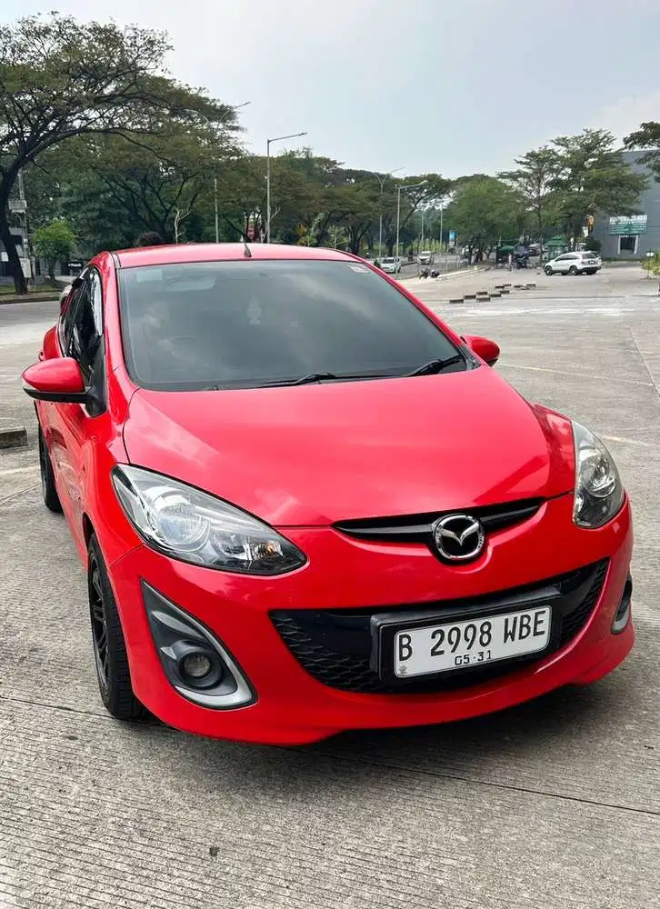 Mazda 2 2014 Bensin
