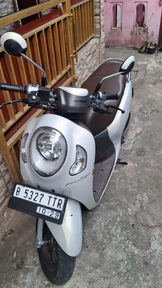 Honda Scoopy 2024 prestige