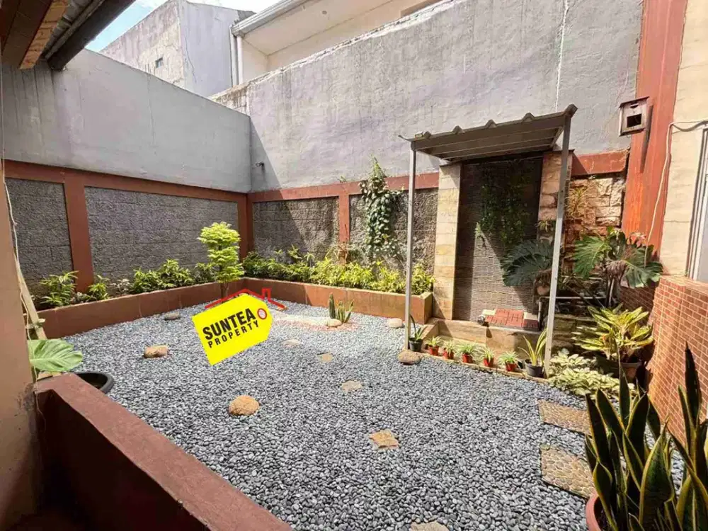 Rumah cantik BSD siap huni jual cepat keren lokasi strategis