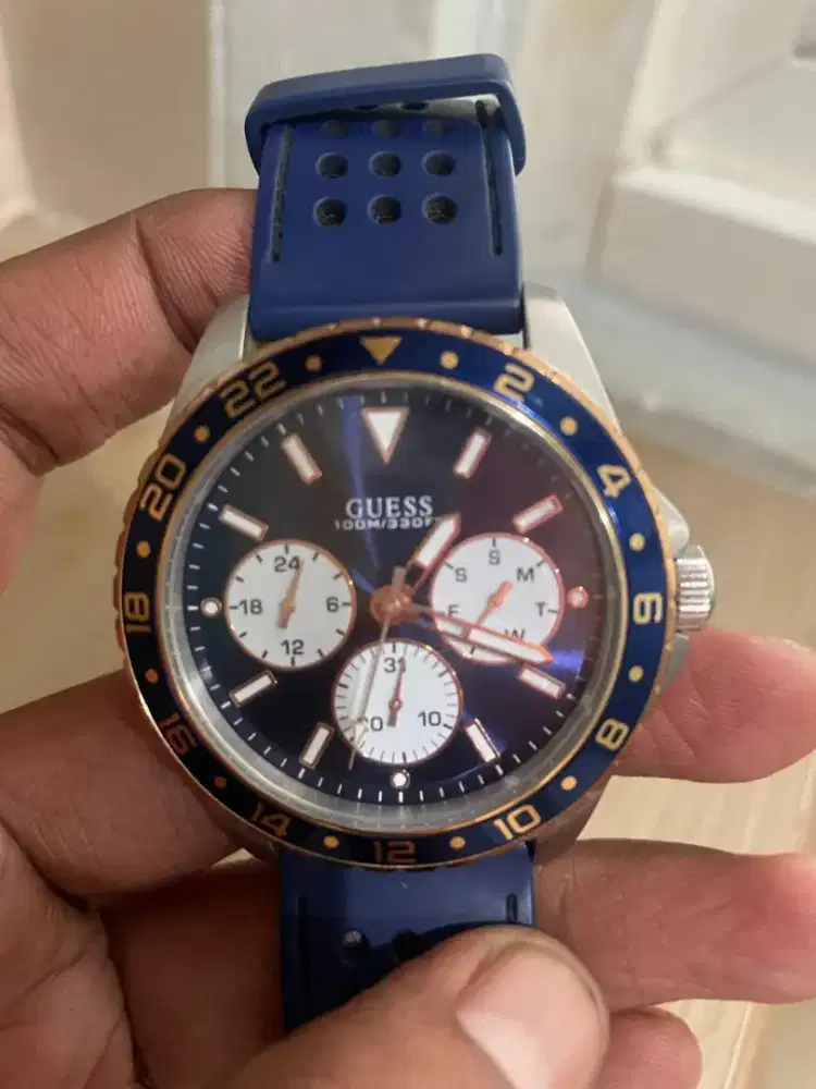 jam tangan guess