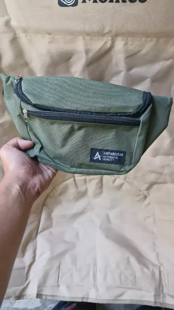 Tas selempang ringan Antarestar