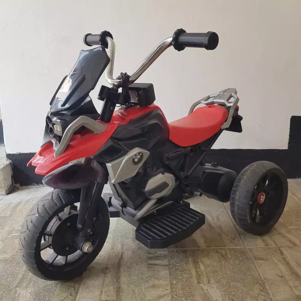 Motor mainan Aki anak PMB888