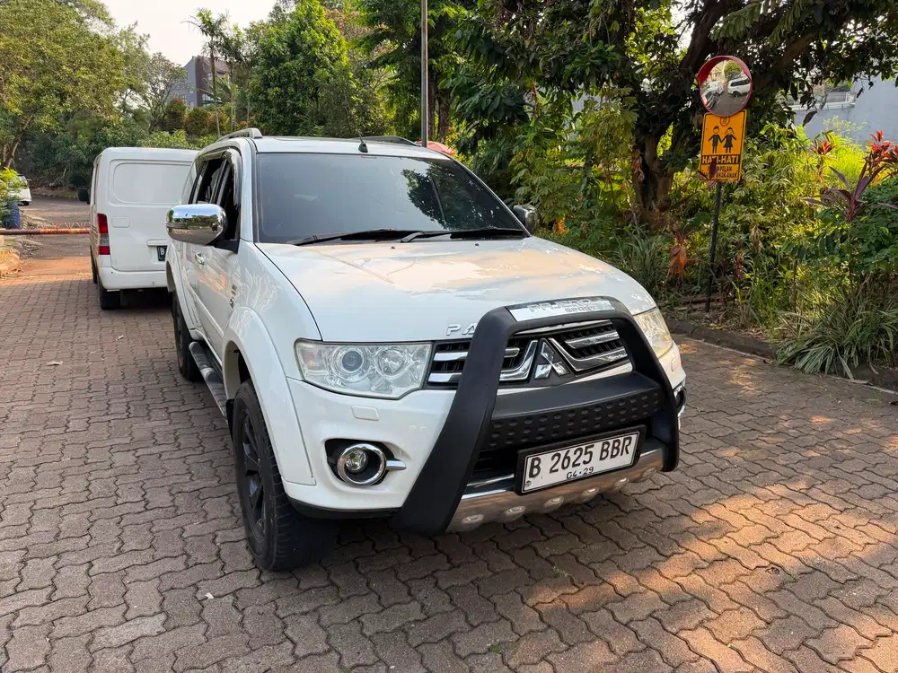 Pajero Sport Dakar 4x2 AT 2013