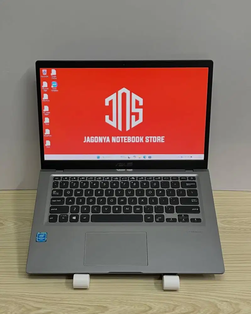 Asus Vivobook A416MA N4020 RAM 8GB SSD 256GB NVMe Layar 14 HD