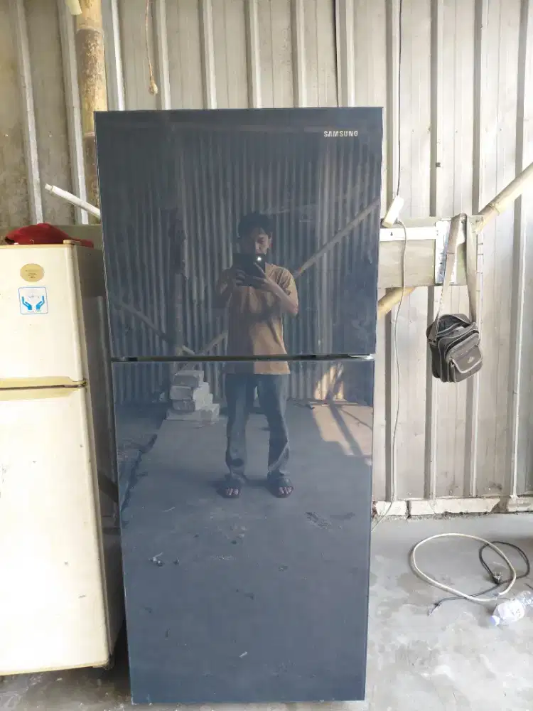 Kulkas 2 pintu sharp