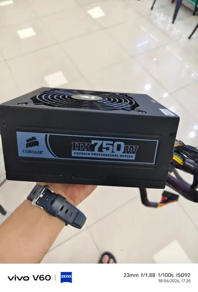 Power suplay corsair 750watt modular NETTT