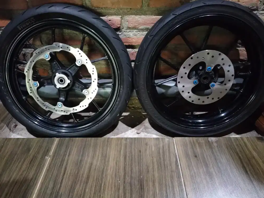 Velg motor PNP Kawasaki ninja